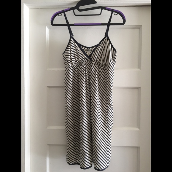 Quiksilver Dresses & Skirts - Roxy Quiksilver Stripe Dress